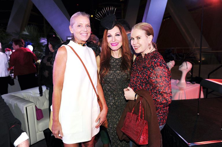 Miss Trish of Capri, Tara Solomon, Maria Beguiristain