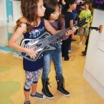 Isabella-and-Luciana-Garcia