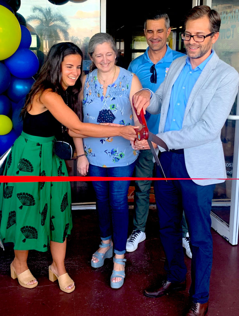 Key Biscayne officially welcomed Minds of Tomorrow to the island, ushering in a new generation of tech and design. The official ribbon-cutting with Jeanette Tomassello, Miriam Cloquell, Oscar Sardinas & Brett Moss