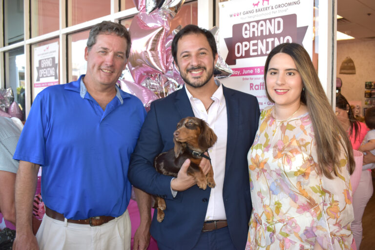 ike Davey, Francisco Mata & Fabiola Lorach