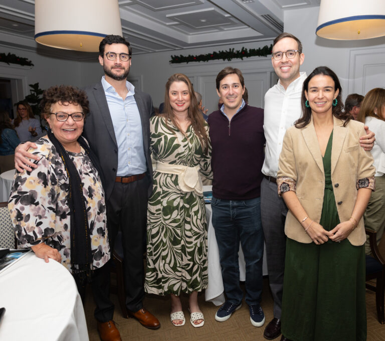 Caroline Lewis, Federico Cuadra, Adriana Varón, Ricardo Mayorga, Carlos De La Cruz III & Ale De La Cruz