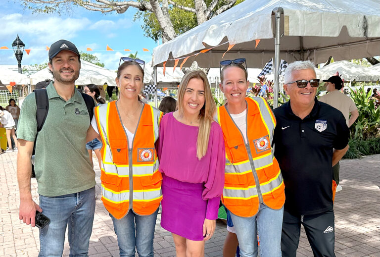 Alejandro Servalli, Fernanda Torres, Commissioner Raquel Regalado, Cristina Dalmau & Pichi Acosta