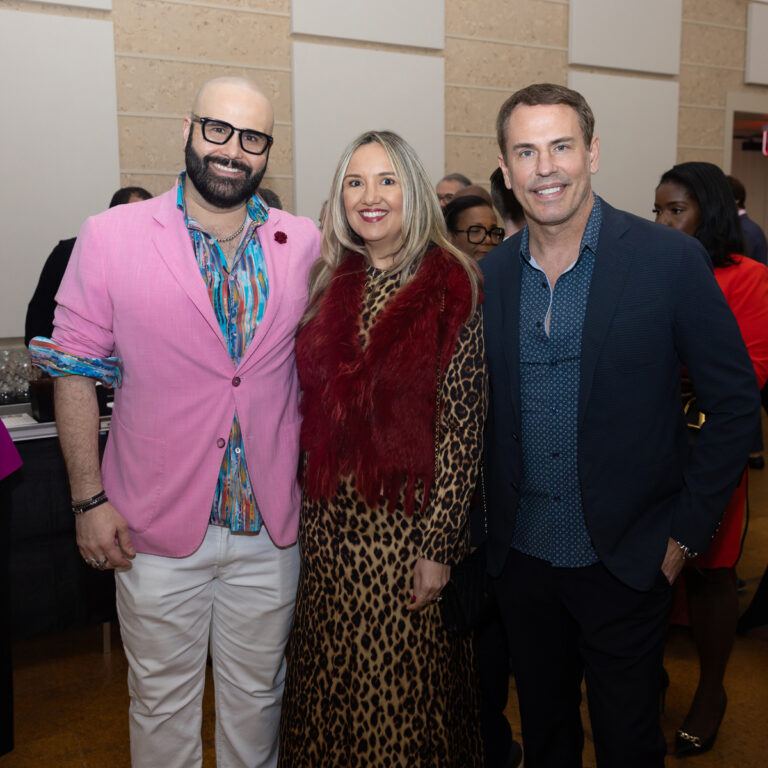 Jorge Arauz, Estrellita S. Sibila & Danny Jelaca