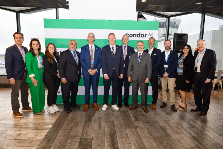 Rolando Aedo, Andria Amador Muniz, Stefanie Sass, Jimmy Morales, Ralph Cutie, Mikko Turtiainen, Jeff Plant, Emir Pineda, Dimitri Mougoyannis, Stephen McKenna, Christina Baguer & Ken Pyatt