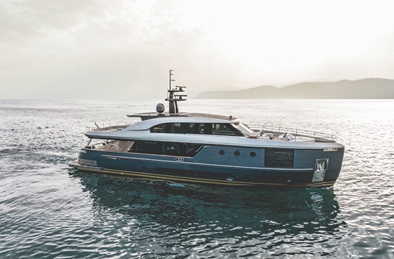 Maiora M-30 Superyacht: Indoor-Outdoor Living on the Water